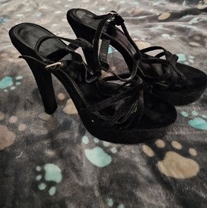 Scrappy heels